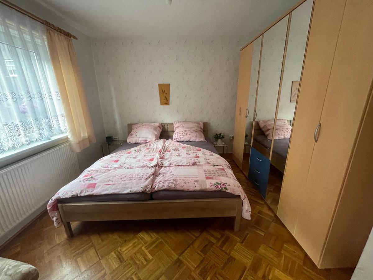 Fehrenbach Ferienwohnung Beer מראה חיצוני תמונה